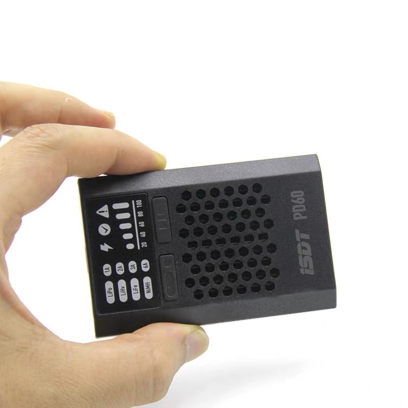 ل ISDT PD60 60 واط بطارية ليثي - مراجعة Drone Racing Charger وسعره